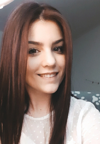 Arnela Popović